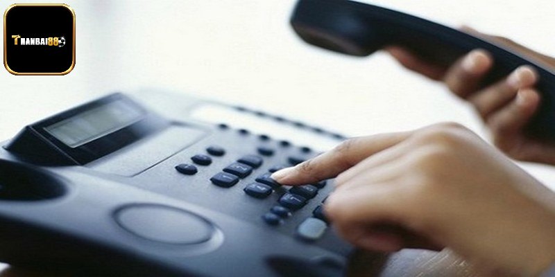 Gọi hotline giải quyết nhanh mọi vấn đề
